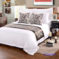 JR219 King Size 100% Polyester Jacquard Beautiful Bedspreads